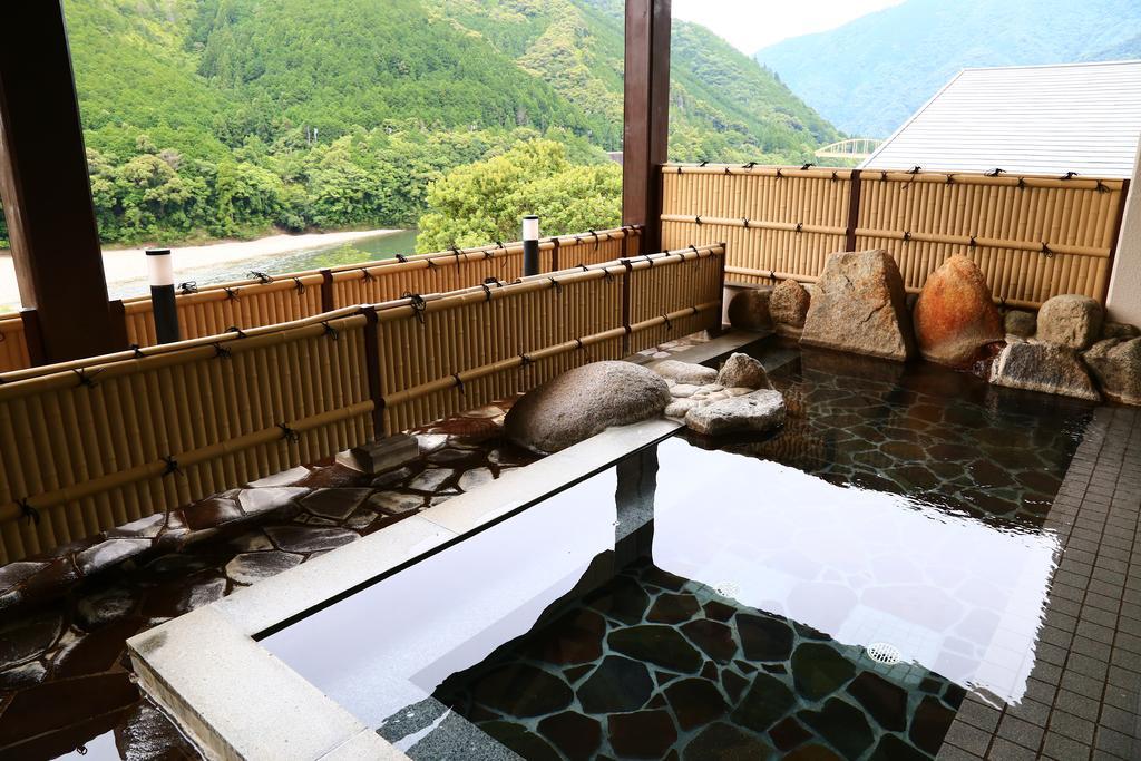 Iruka Onsen Hotel Seiryuusou Кумано Екстер'єр фото
